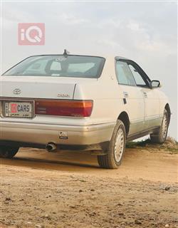 تۆیۆتا کراون